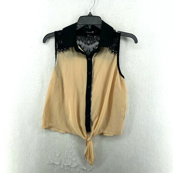 Forever 21 Crop Top Womens Sz S Black Contrast Cream Lace Neck Button Knot Hem - Picture 1 of 10